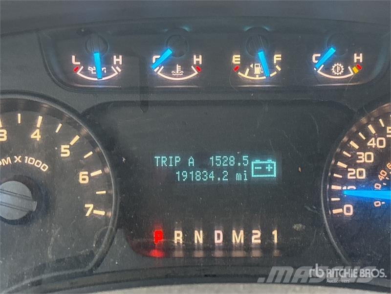 Ford F-150 XL 4x4 Extended Cab Pickup その他