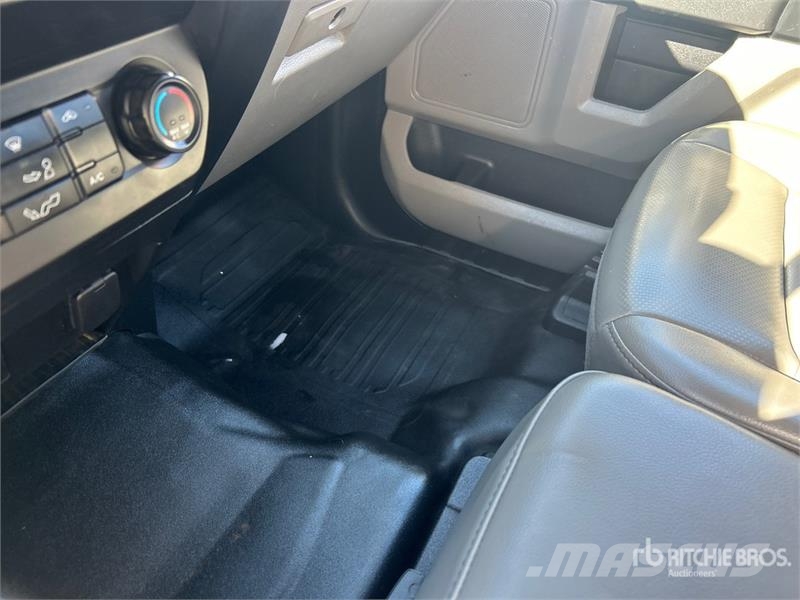 Ford F-150 XL 4x4 Extended Cab Pickup Muut autot