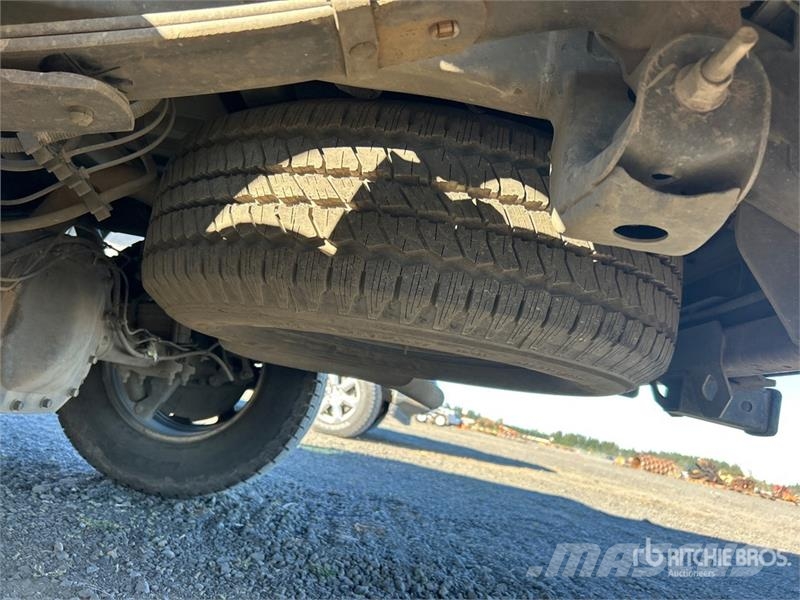 Ford F-150 XL 4x4 Extended Cab Pickup Drugi
