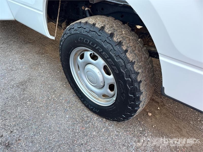 Ford F-150 XL 4x4 Extended Cab Pickup Ostalo