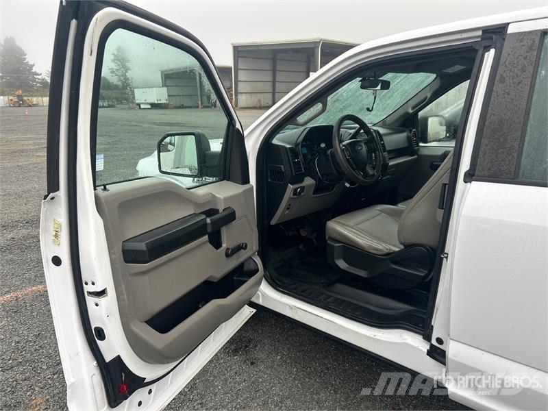Ford F-150 XL 4x4 Extended Cab Pickup Muut autot