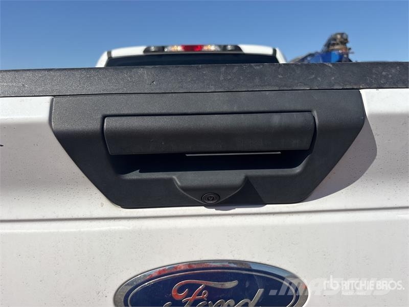Ford F-150 XL 4x4 Extended Cab Pickup Anders