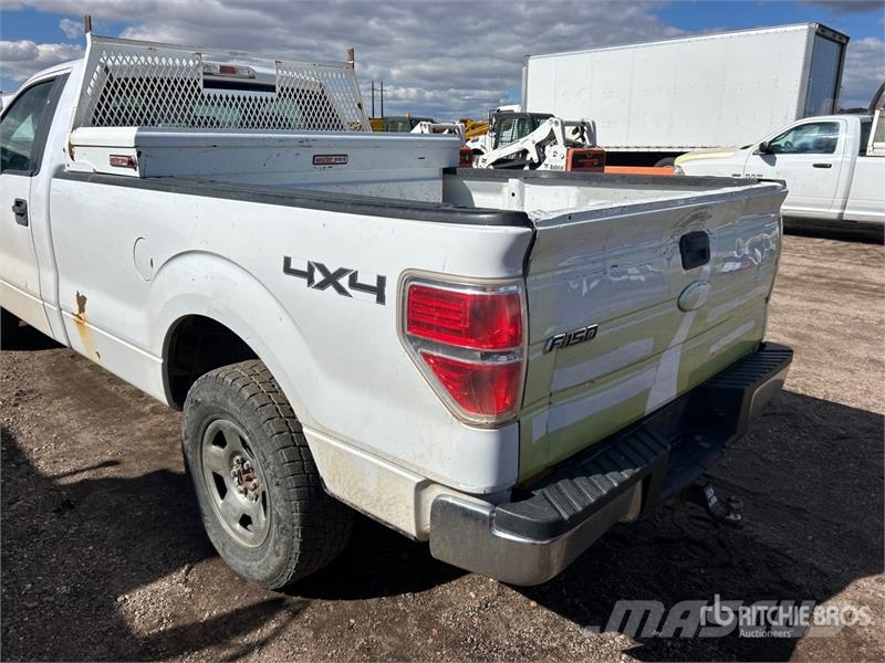 Ford F-150 XL 4x4 Pickup Drugi