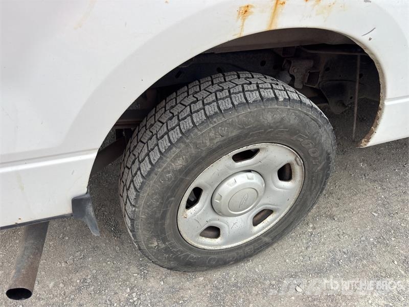 Ford F-150 XL 4x4 Pickup Ostalo