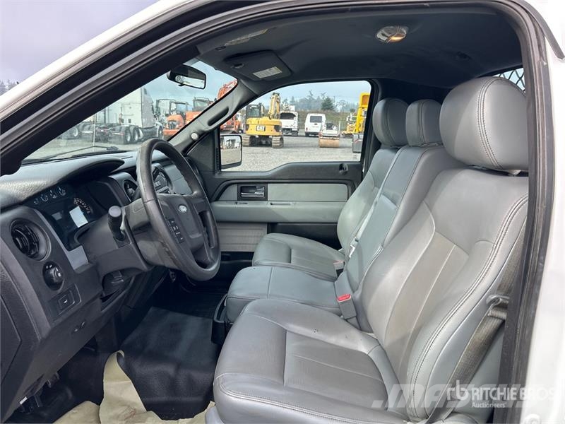 Ford F-150 XL 4x4 Pickup Drugi