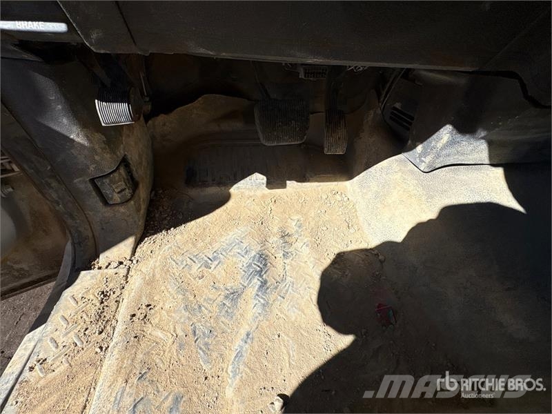 Ford F-150 XL 4x4 Pickup Drugi