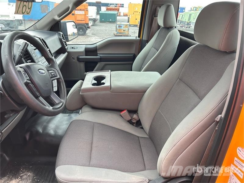 Ford F-150 XL 4x4 Pickup Otras furgonetas