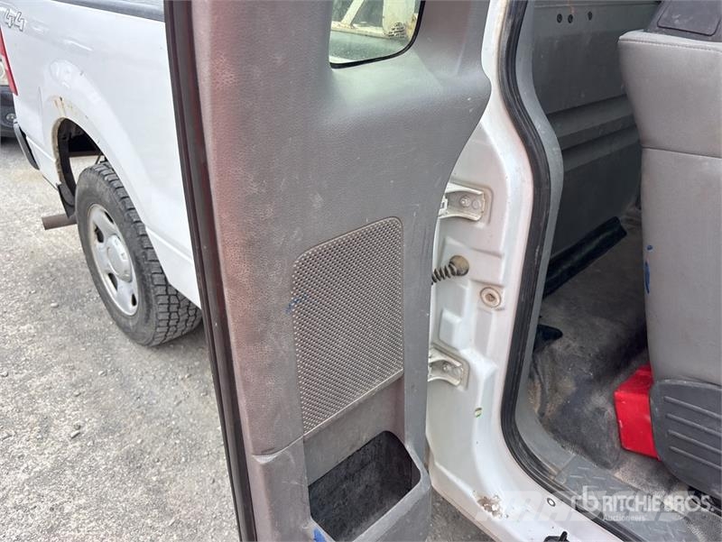 Ford F-150 XL 4x4 Pickup Ostalo
