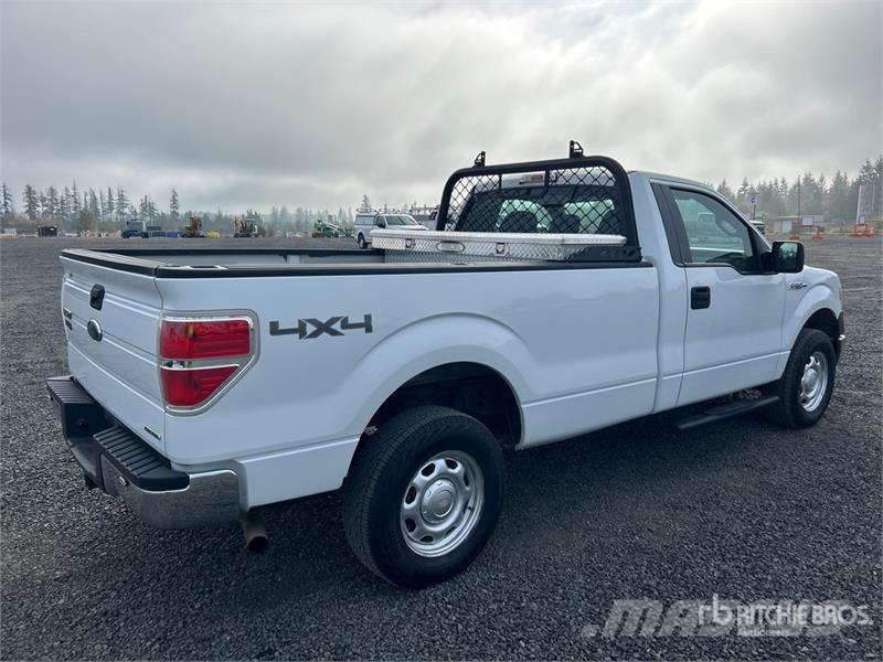 Ford F-150 XL 4x4 Pickup Drugi