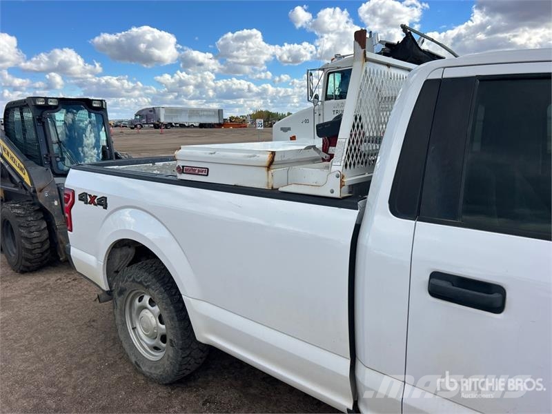 Ford F-150 XL 4x4 Pickup Ostalo