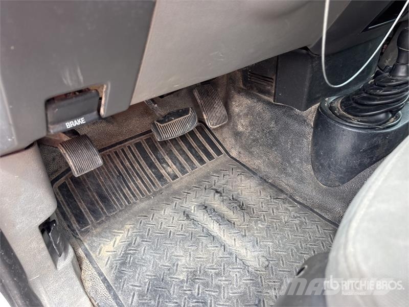 Ford F-150 XL 4x4 Pickup Ostalo