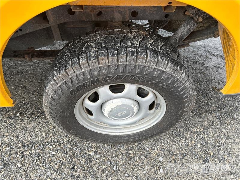 Ford F-150 XL 4x4 Pickup Otras furgonetas