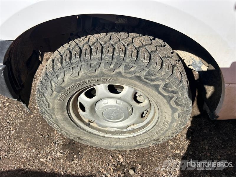 Ford F-150 XL 4x4 Pickup Ostalo