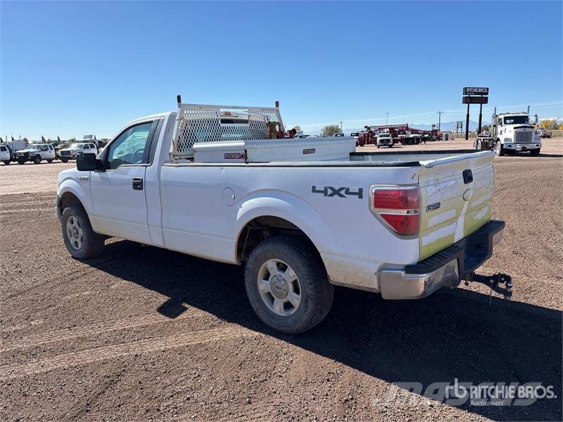 Ford F-150 XL 4x4 Pickup Drugi