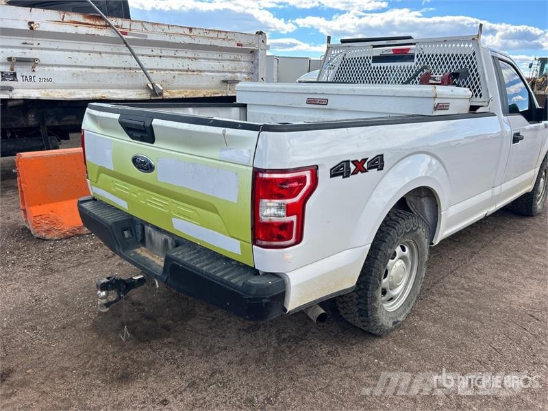 Ford F-150 XL 4x4 Pickup Ostalo