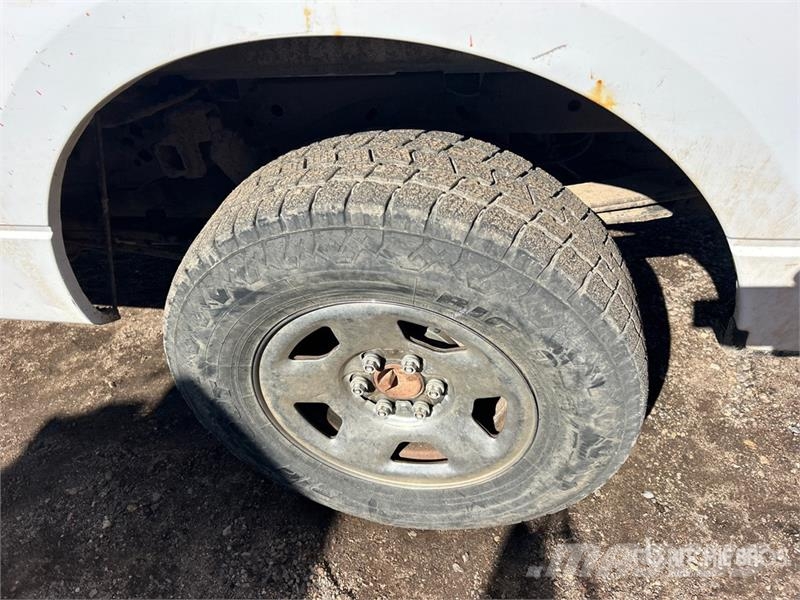 Ford F-150 XL 4x4 Pickup Drugi