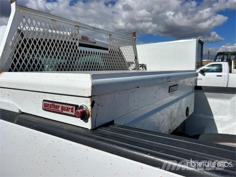 Ford F-150 XL 4x4 Pickup Drugi