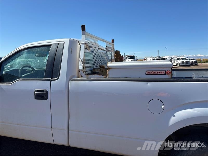 Ford F-150 XL 4x4 Pickup Drugi
