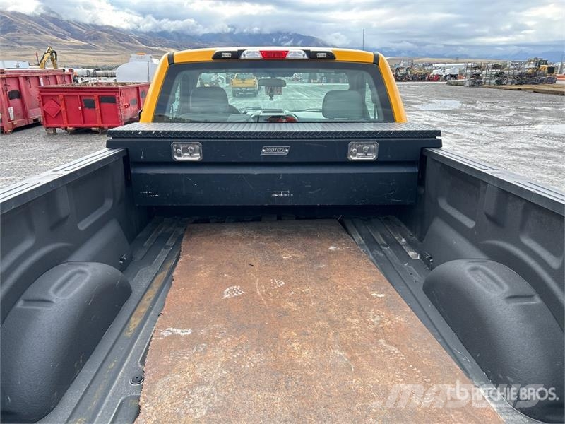 Ford F-150 XL 4x4 Pickup Otras furgonetas