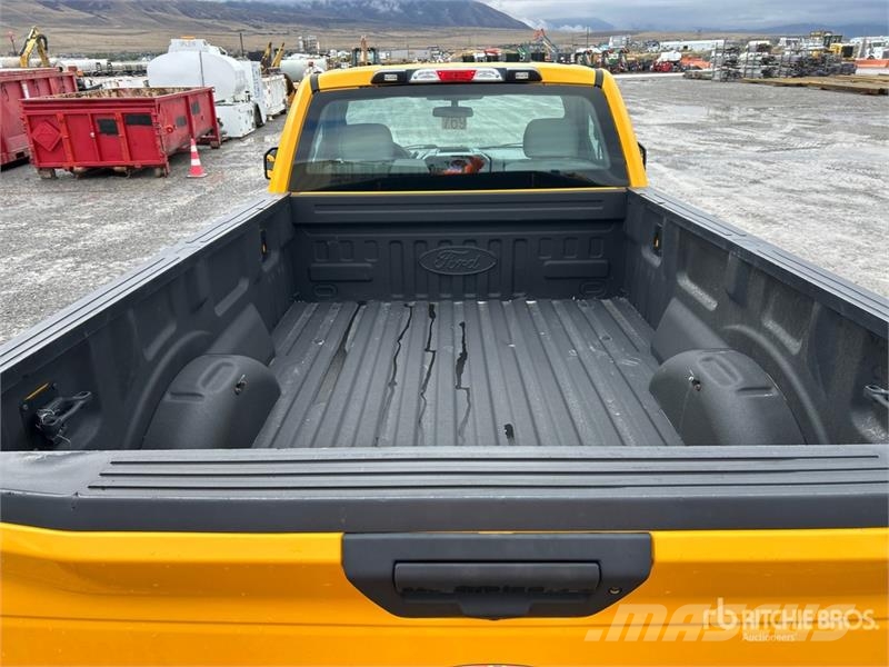 Ford F-150 XL 4x4 Pickup Otras furgonetas