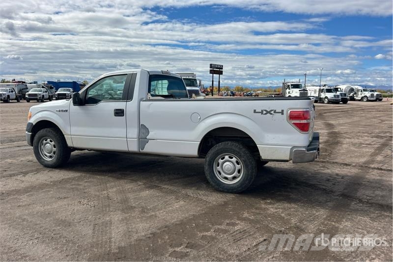 Ford F-150 XL 4x4 Pickup Andere Transporter
