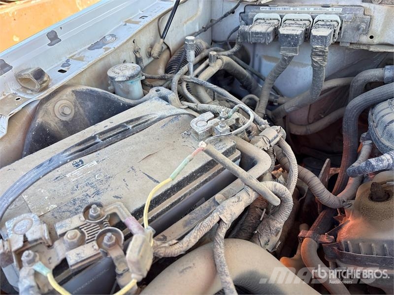 Ford F-150 XL 4x4 Pickup Drugi