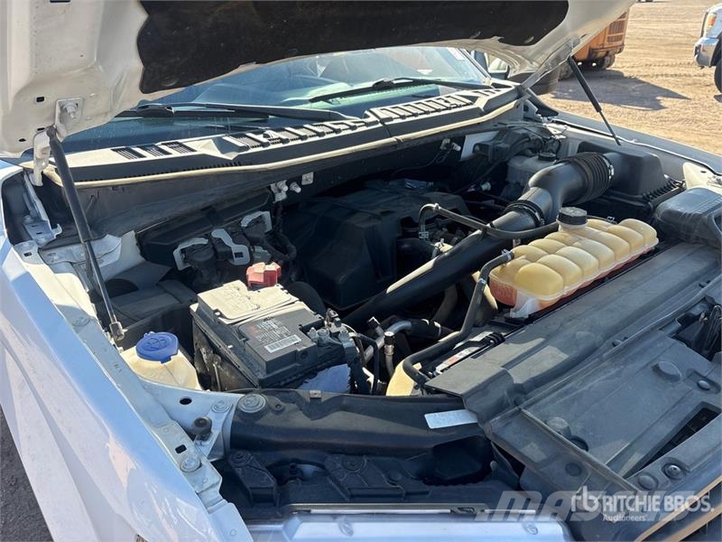 Ford F-150 XL 4x4 Pickup Otros