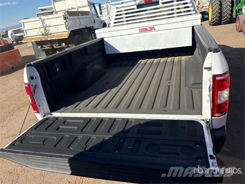 Ford F-150 XL 4x4 Pickup Otros