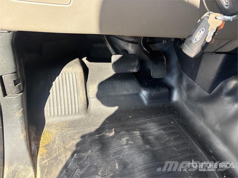 Ford F-150 XL 4x4 Pickup Otros