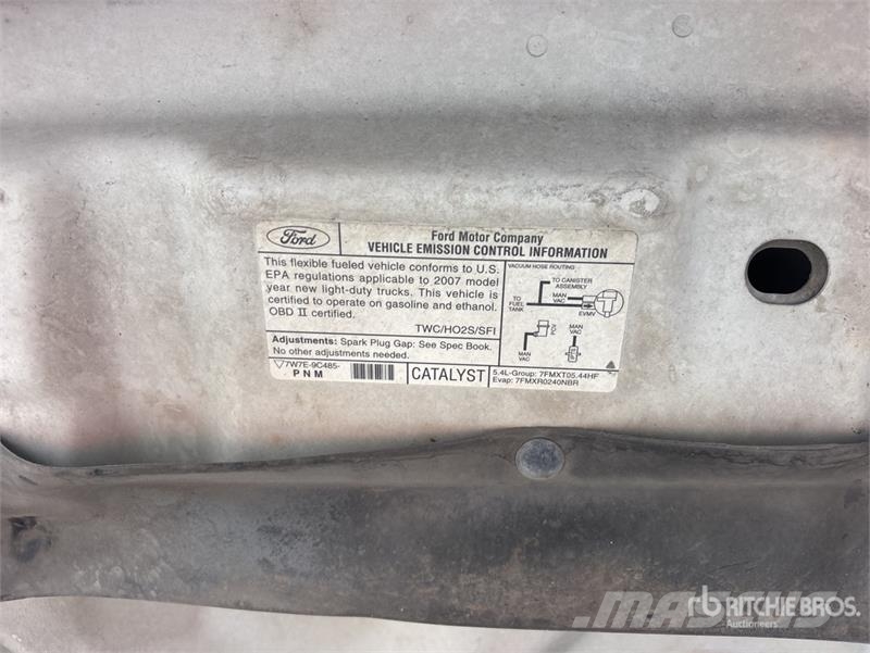 Ford F-150 XL 4x4 Pickup Ostalo