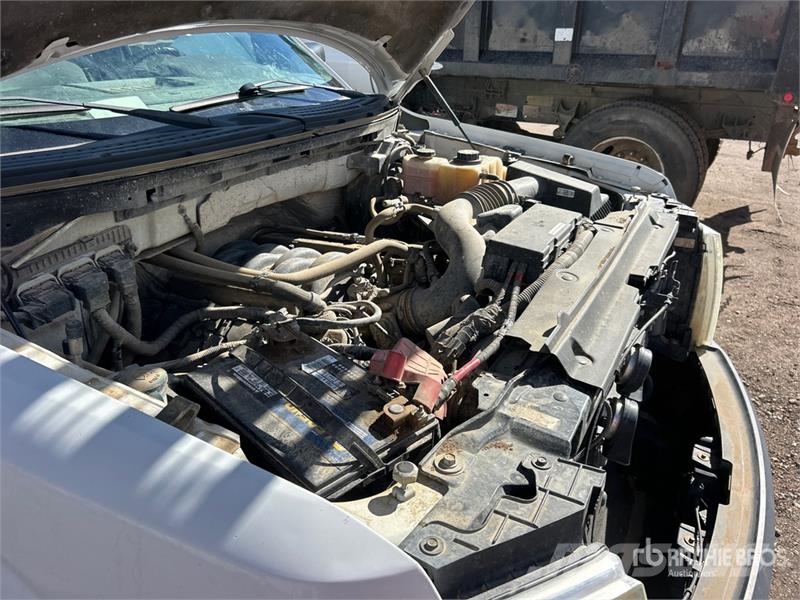 Ford F-150 XL 4x4 Pickup Drugi
