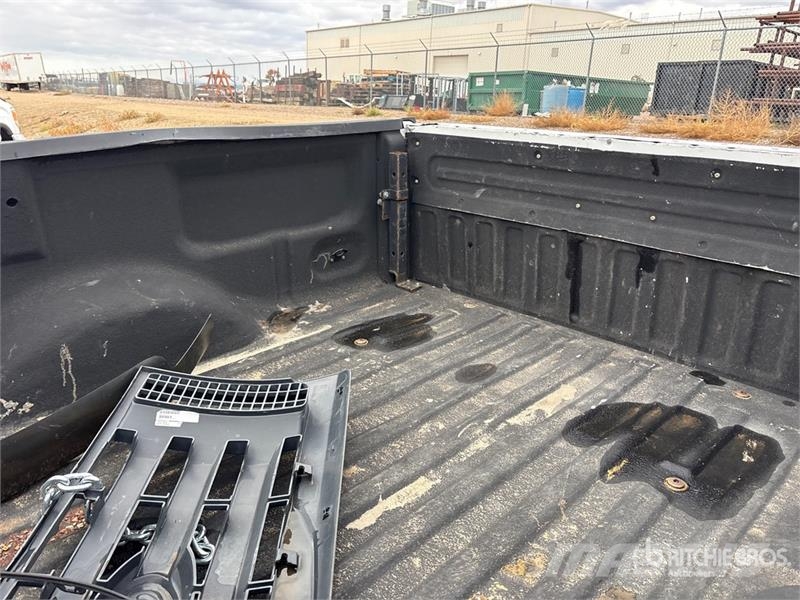 Ford F-150 XL 4x4 Pickup Drugi