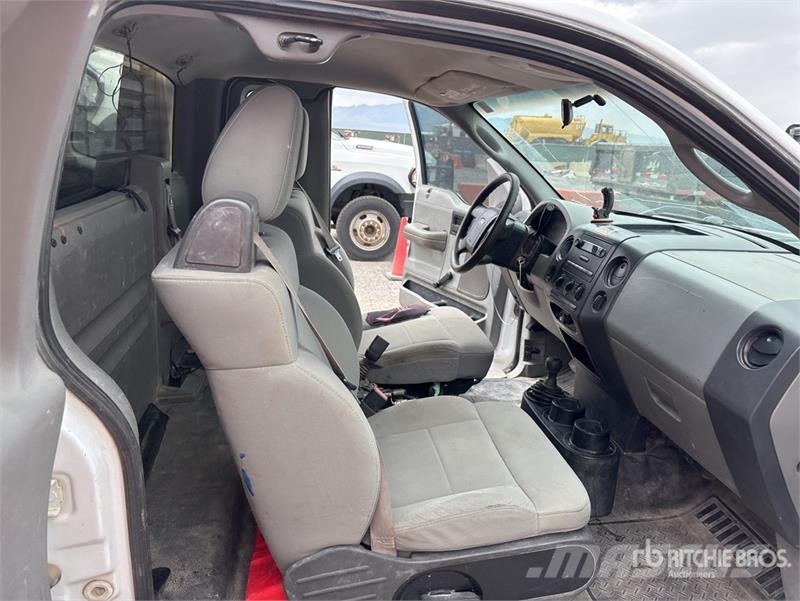 Ford F-150 XL 4x4 Pickup Ostalo