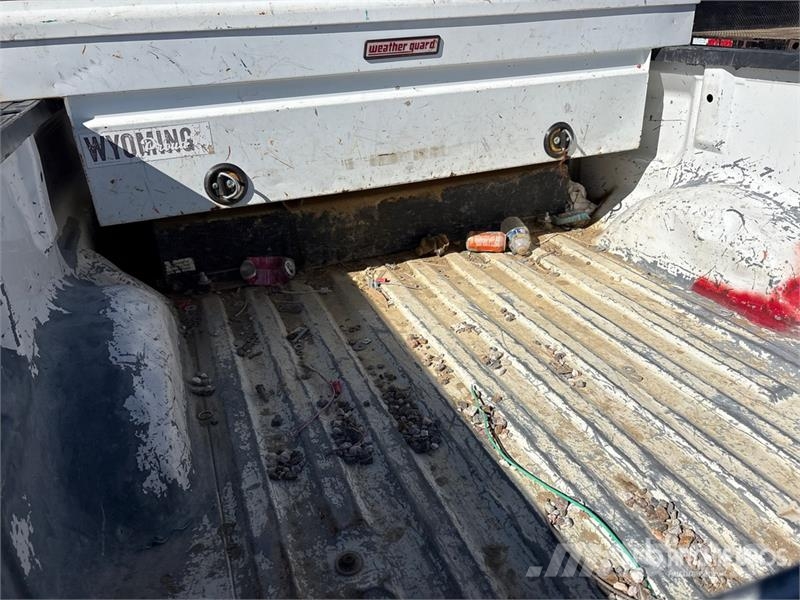 Ford F-150 XL 4x4 Pickup Drugi