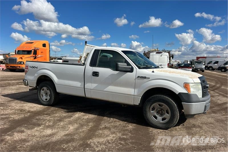 Ford F-150 XL 4x4 Pickup Drugi