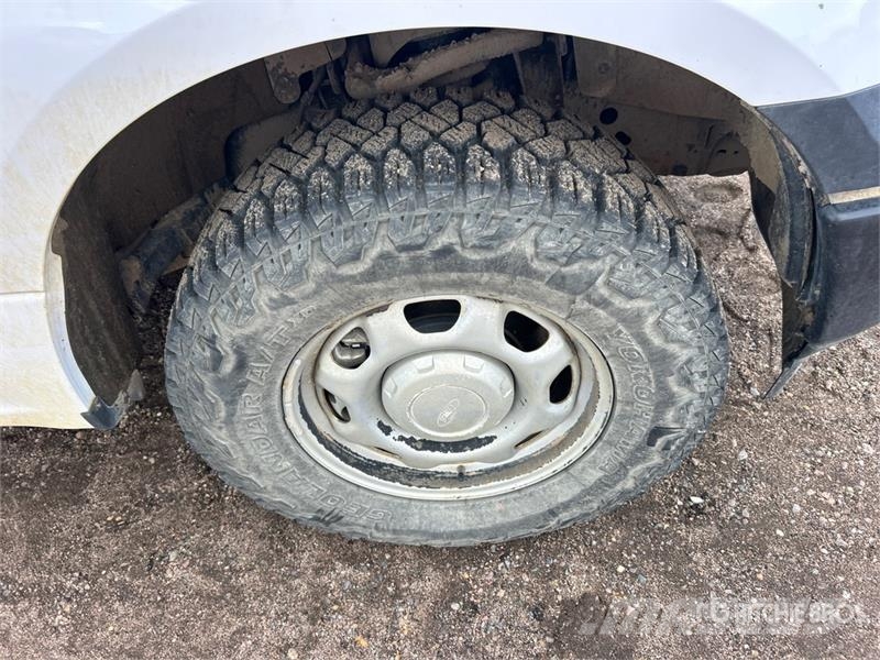 Ford F-150 XL 4x4 Pickup Ostalo