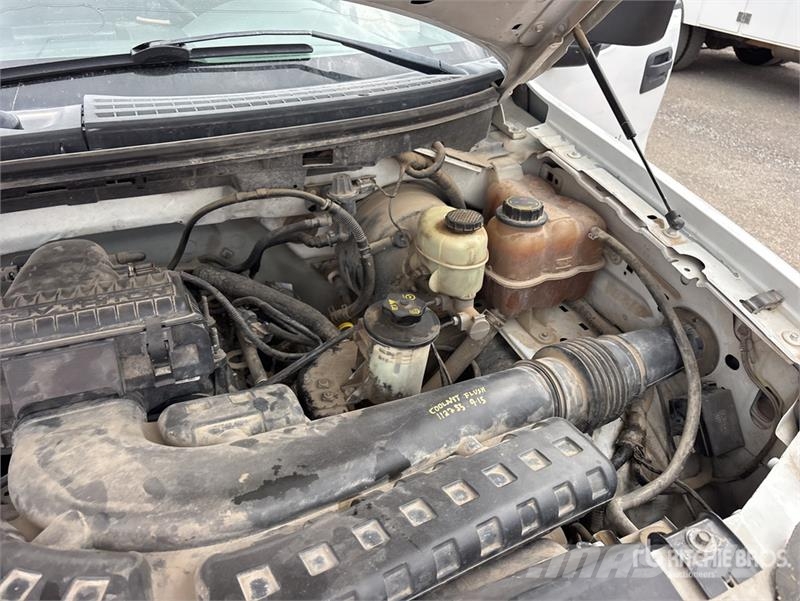 Ford F-150 XL 4x4 Pickup Ostalo