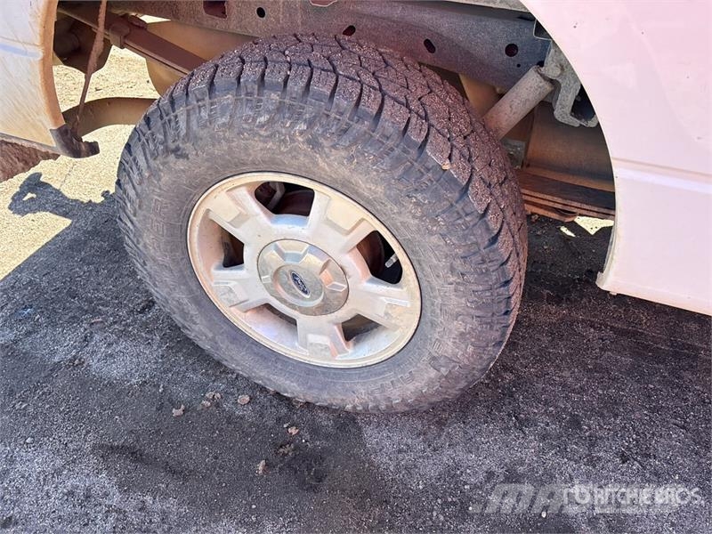 Ford F-150 XL 4x4 Pickup Drugi