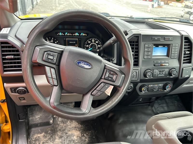 Ford F-150 XL 4x4 Pickup Otras furgonetas
