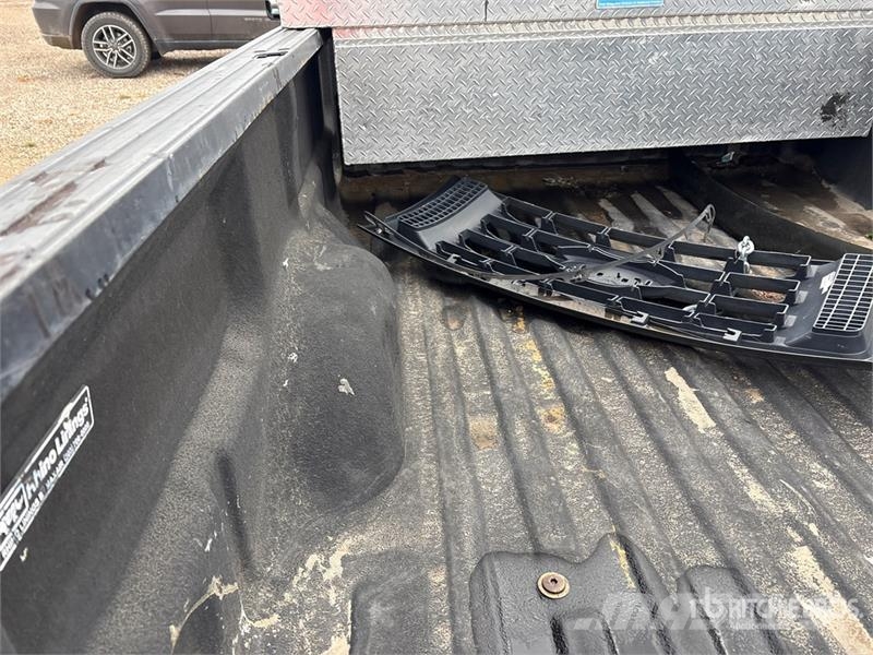 Ford F-150 XL 4x4 Pickup Drugi