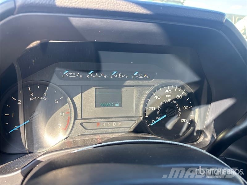 Ford F-150 XL 4x4 Pickup Otros