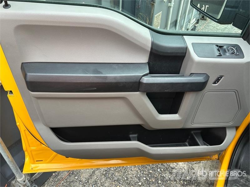 Ford F-150 XL 4x4 Pickup Otras furgonetas