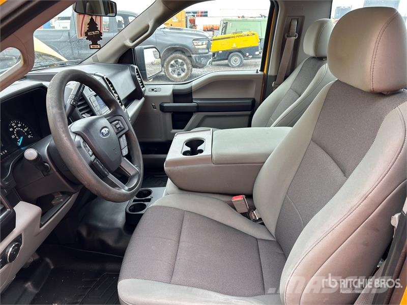 Ford F-150 XL 4x4 Pickup Otras furgonetas