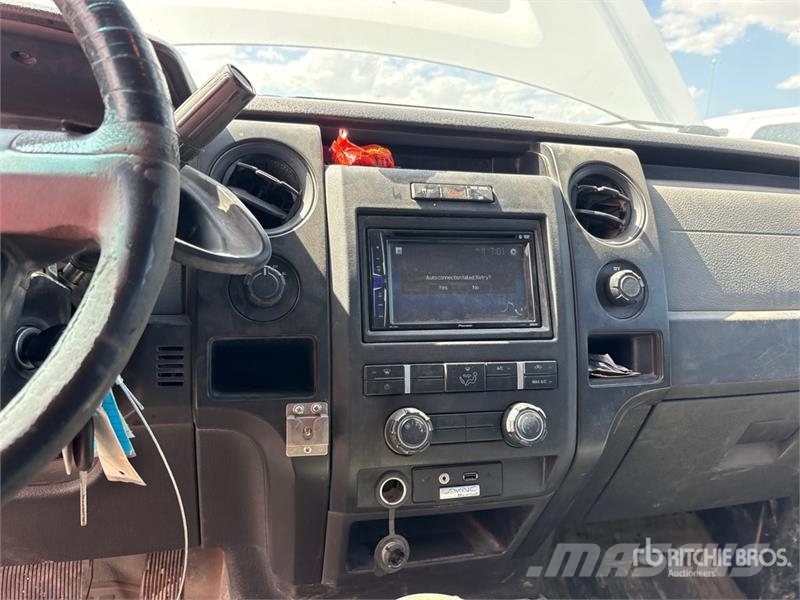 Ford F-150 XL XL 4x4 Crew Cab Pickup Прочие фургоны