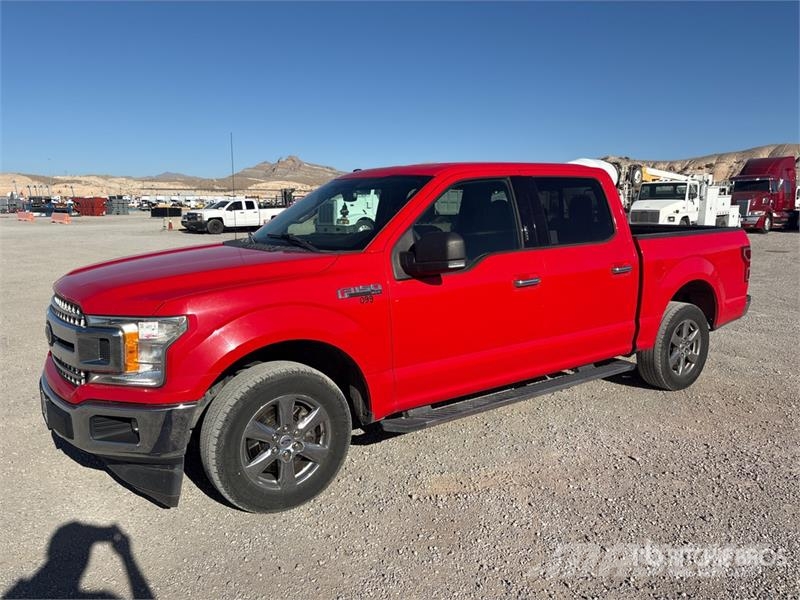 Ford F-150 XLT 4x2 Crew Cab Pickup Altele