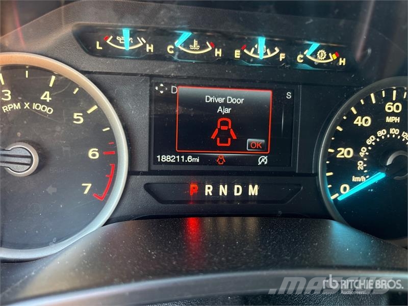 Ford F-150 XLT 4x2 Crew Cab Pickup Altele