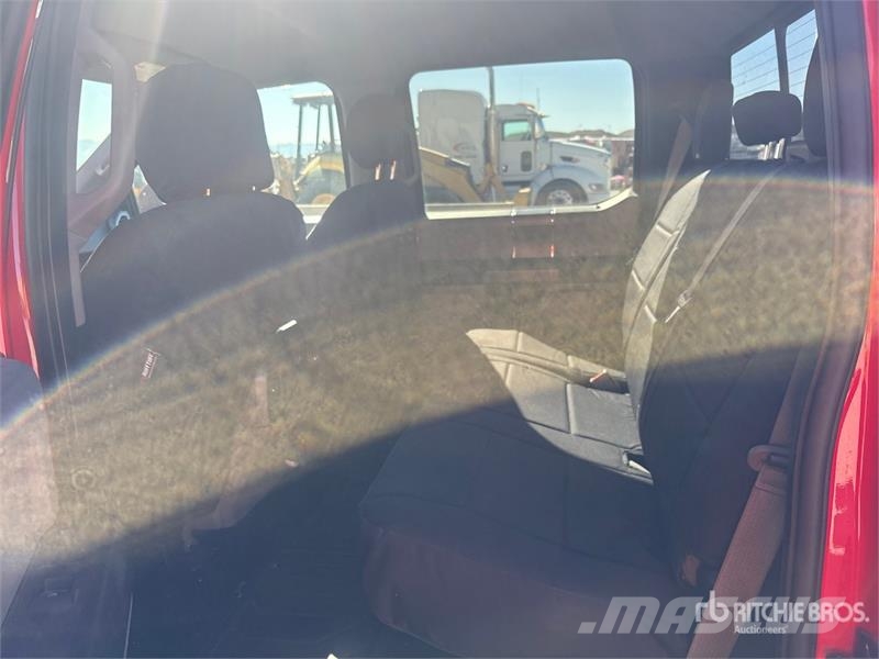 Ford F-150 XLT 4x2 Crew Cab Pickup Ostalo
