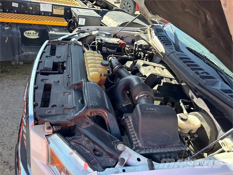 Ford F-150 XLT 4x2 Crew Cab Pickup Ostalo