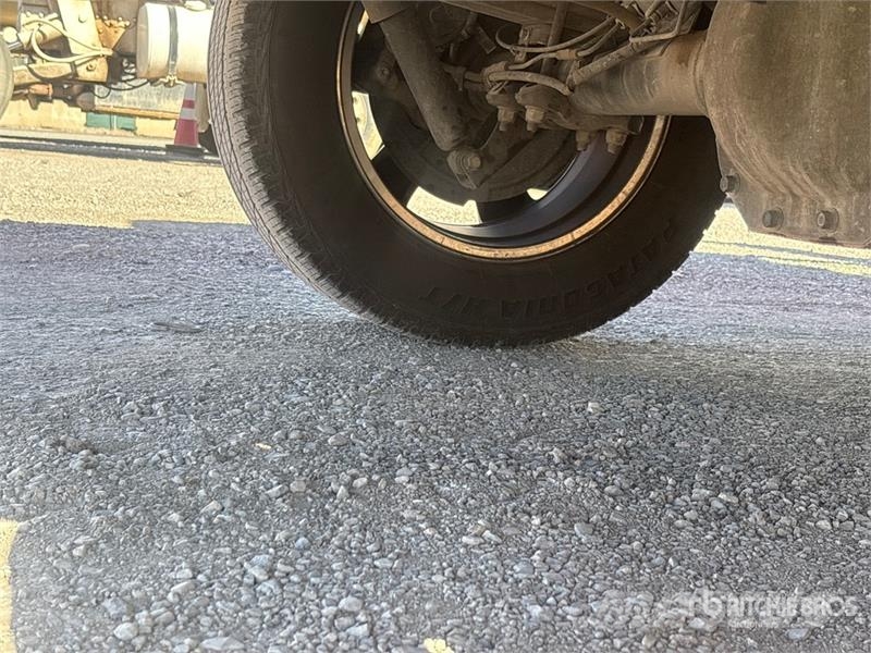 Ford F-150 XLT 4x2 Crew Cab Pickup Ostalo