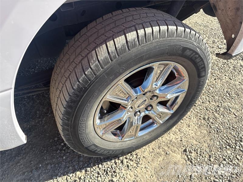 Ford F-150 XLT 4x2 Extended Cab Pickup Muut autot